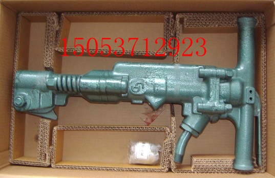 B47���  B47�����    ���  ����  �����   ����� �������������  ��䱨��  B87�����  B67��� B67��