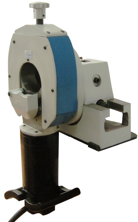 �����и��