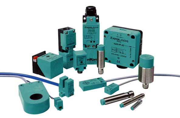 P+FӸNBB4-12GM50-E2-V1